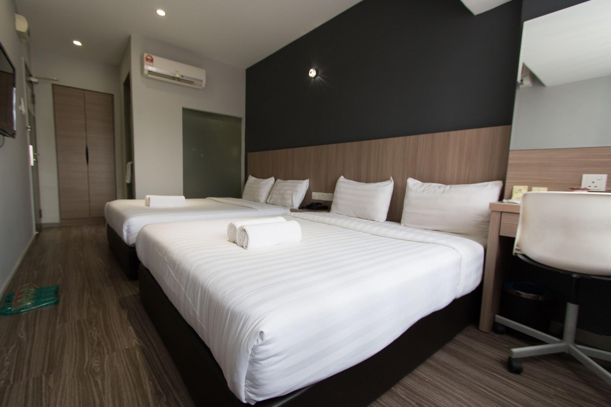 Hotel 99 Ss2 Petaling Jaya Esterno foto