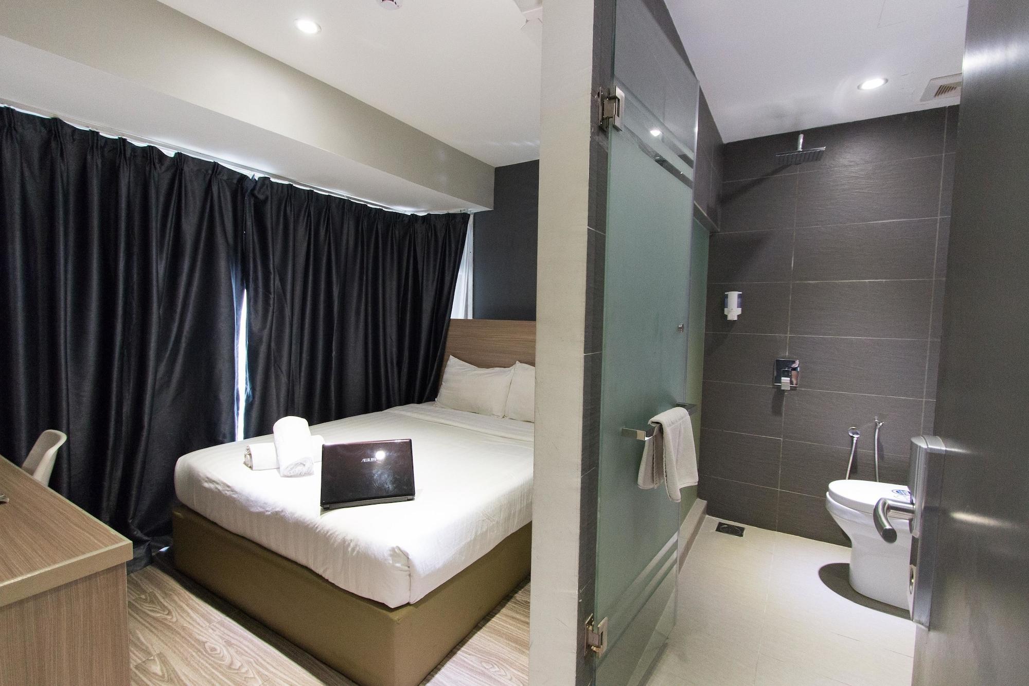 Hotel 99 Ss2 Petaling Jaya Esterno foto